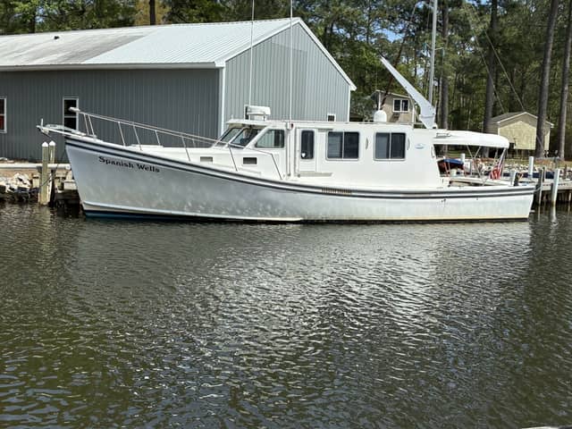 2000 Provincial 42 Pleasure Boat