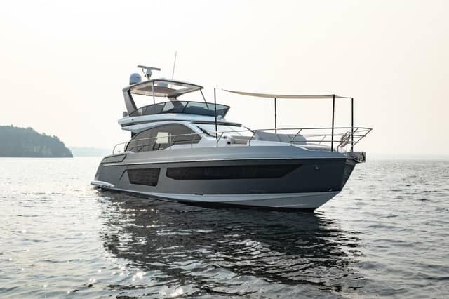 2023 Azimut Fly 53