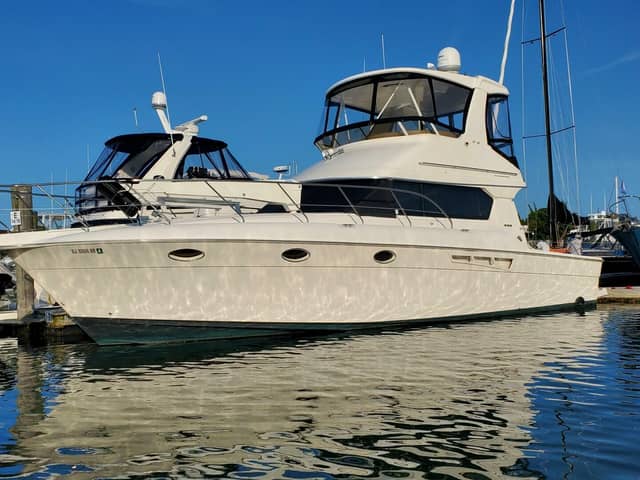 2000 Silverton 42 Convertible