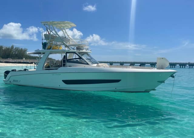 2016 Boston Whaler