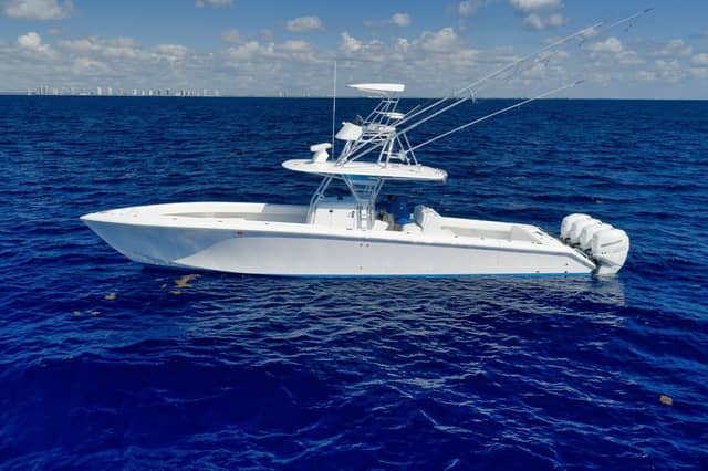 2017 Bahama 41CC