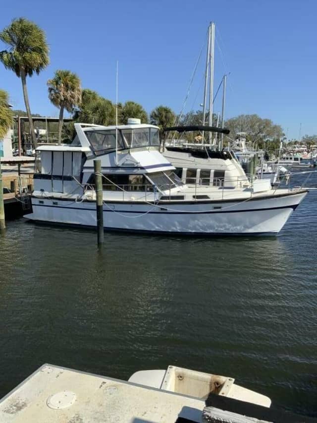 1987 President 41 Double Cabin Motor Yacht