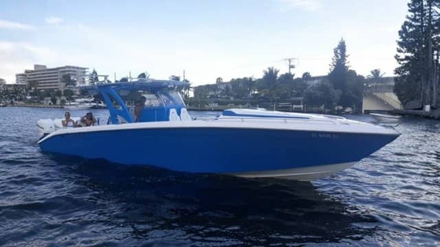 2016 Midnight Express 39S Cuddy