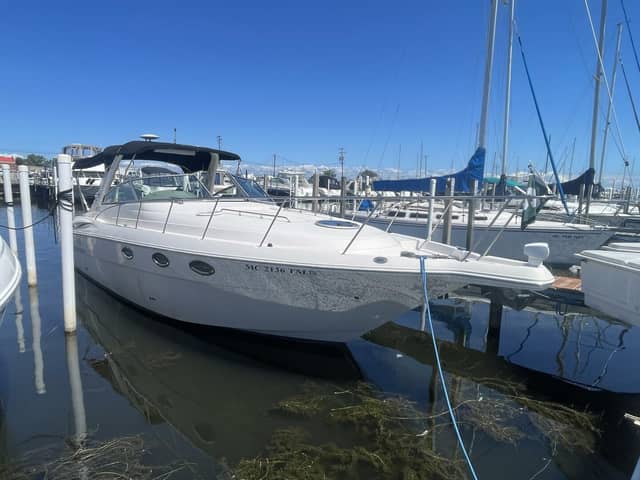 2005 Monterey 322 Cruiser
