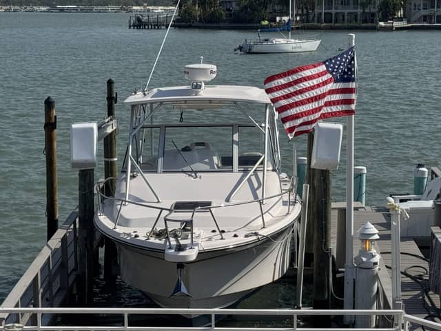 2007 Grady-White 305 Express