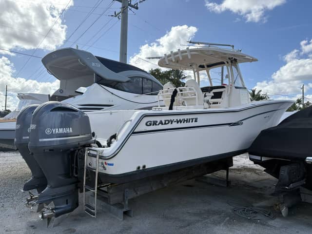 2018 Grady-White Canyon 306
