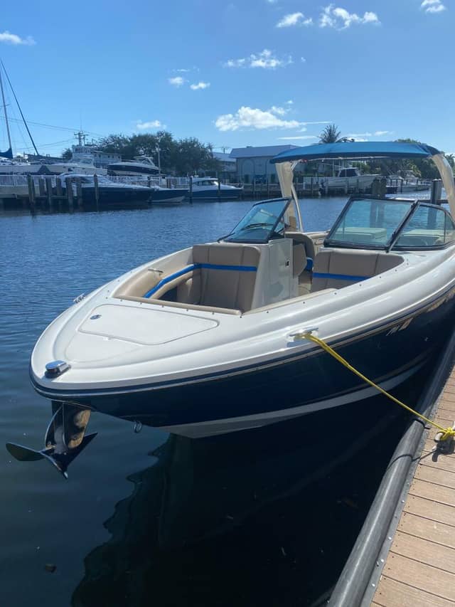2014 Sea Ray 270 SLX
