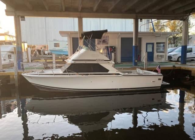 1987 Bertram 28 Sport Fly Fish