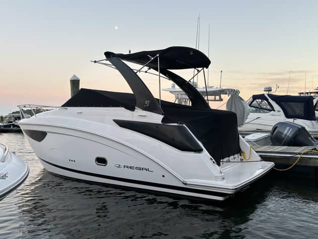 2021 Regal 26 Express