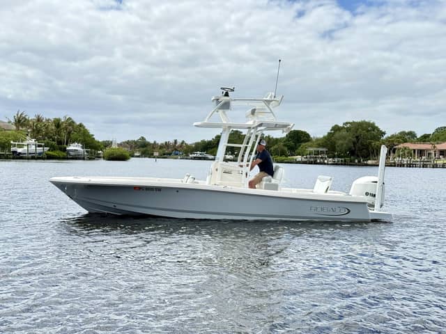 2021 Robalo
