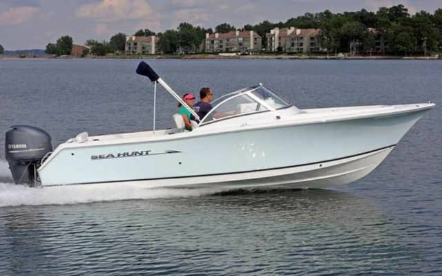 2013 Sea Hunt Escape 234 LE