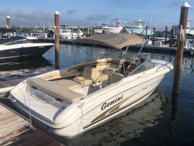 2000 Sea Ray 230 Signature