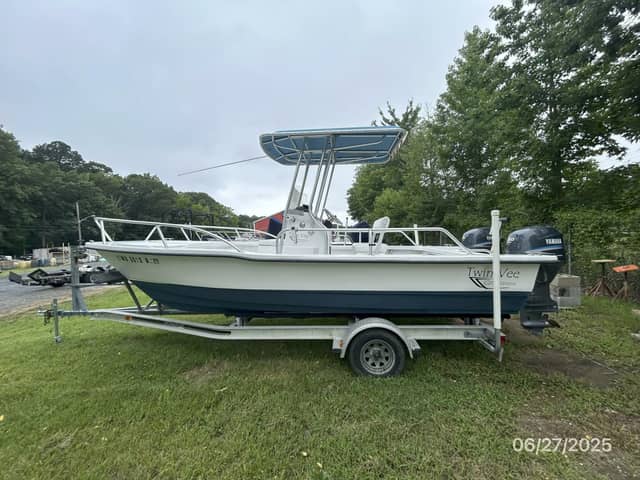 2007 Twin Vee Catamaran
