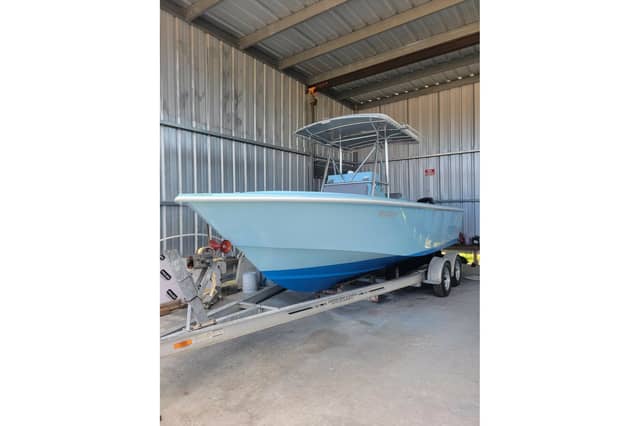 1996 Edgewater 210 Inshore