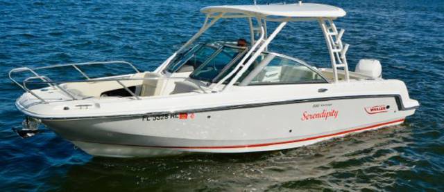 2017 BOSTON WHALER Vantage