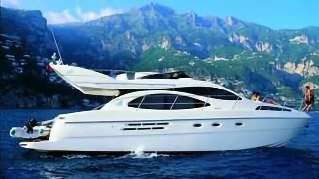 2001 AZIMUT YACHTS 46