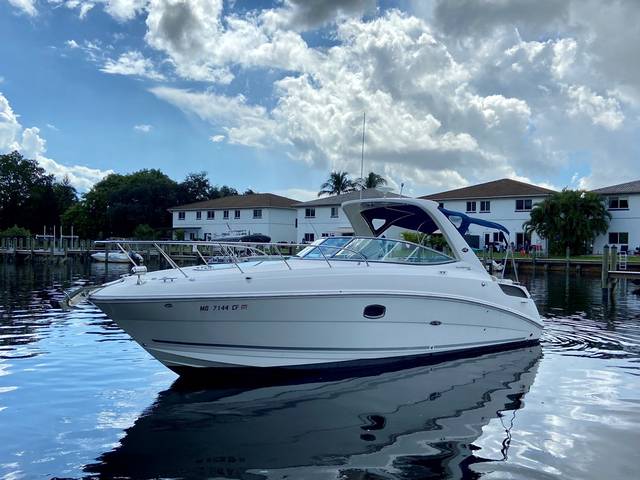 2013 SEA RAY 310 Sundancer