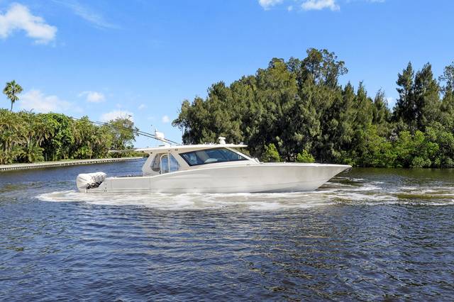 2020 SCOUT BOATS 530 LXF