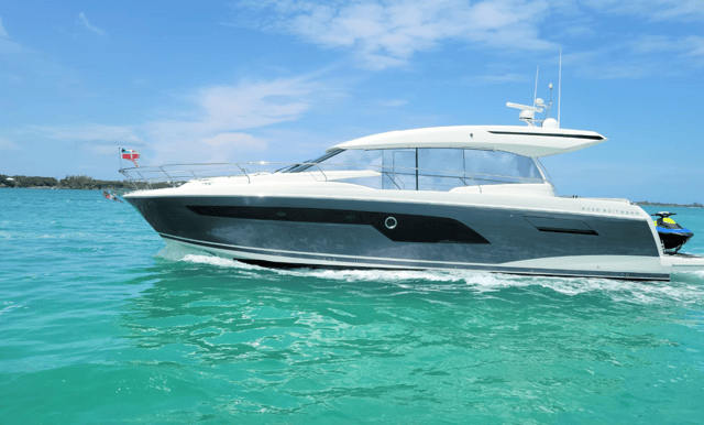 2019 PRESTIGE 520S