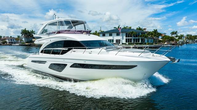 2018 PRINCESS YACHTS F62