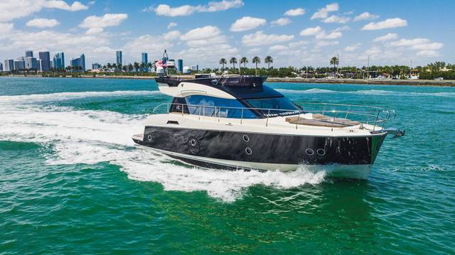 2017 BENETEAU Monte Carlo MC5 w/SeaKeeper