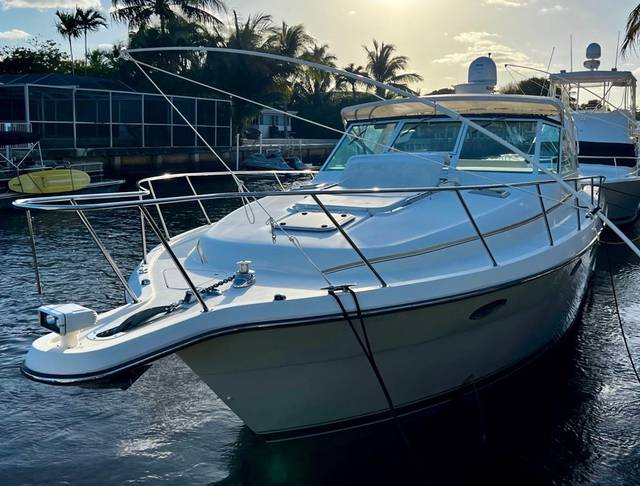 1996 TIARA YACHTS 3500 Express
