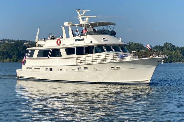 1988 HATTERAS 77 Cockpit Motor Yacht