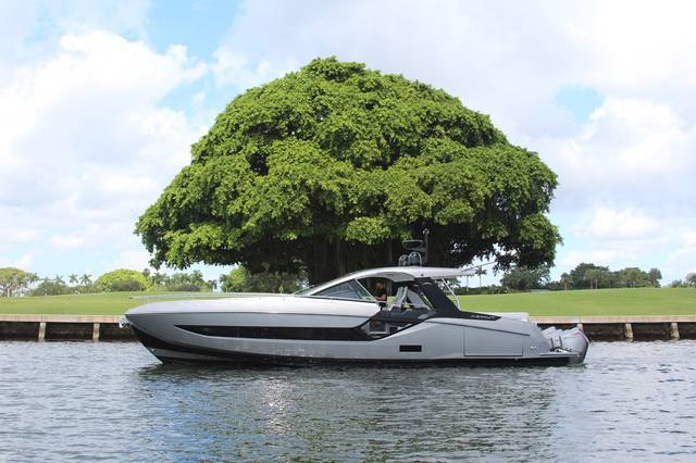 2021 AZIMUT YACHTS 47 Verve