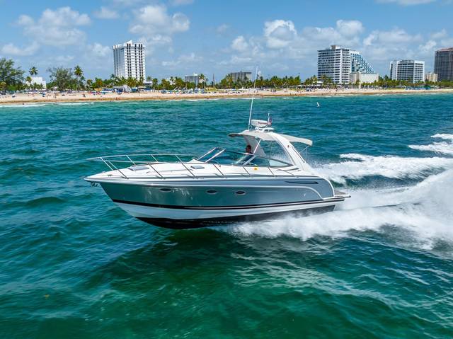 2018 FORMULA 31 Performance Cruiser
