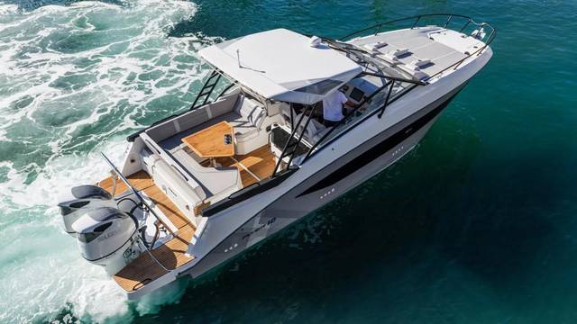 2024 BENETEAU