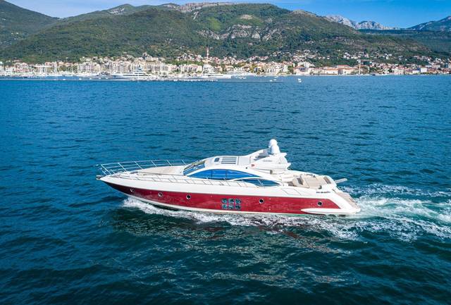 2009 AZIMUT YACHTS 68S