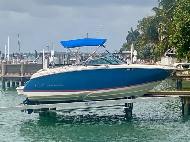 2016 REGAL 22 FasDeck