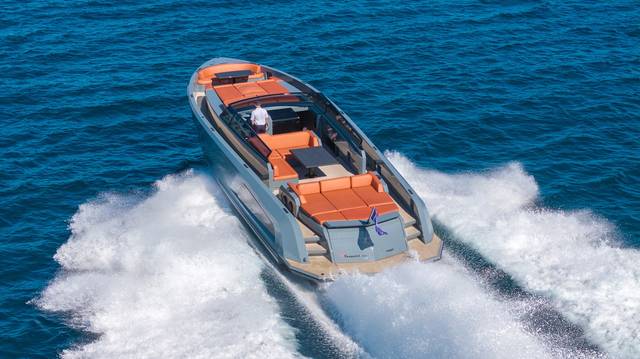 2017 VANQUISH YACHTS VQ54