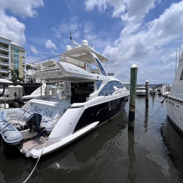 2015 AZIMUT YACHTS 50 fly