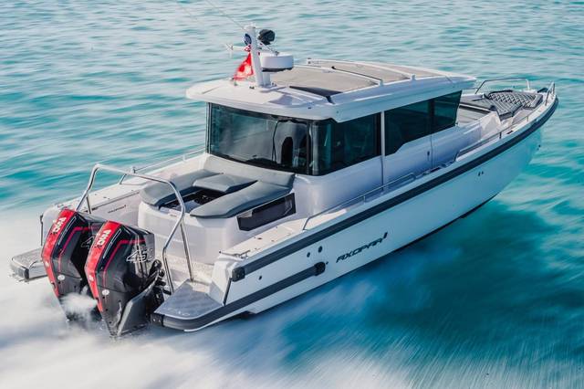 2022 AXOPAR 37 XC Cross Cabin Brabus