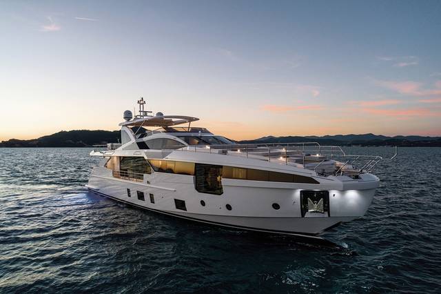 2019 AZIMUT YACHTS GRANDE 32 METRI