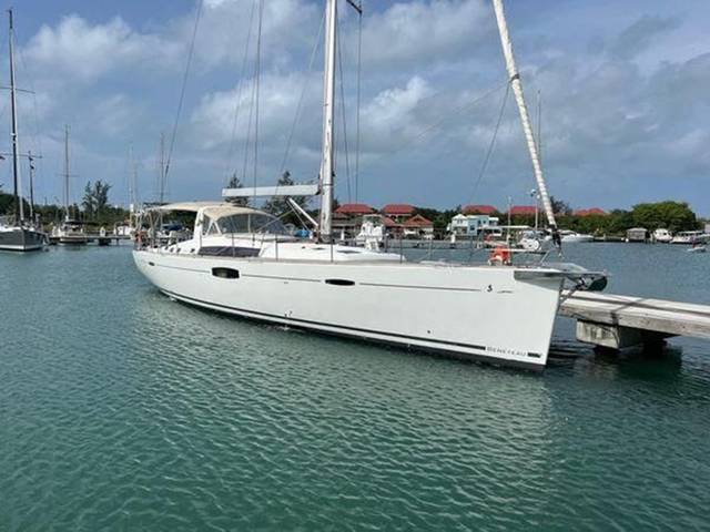 2016 BENETEAU Oceanis 60