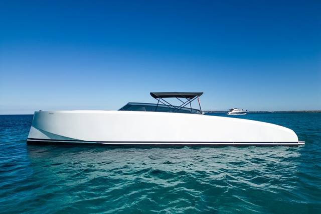 2014 VANQUISH BOATS VQ43