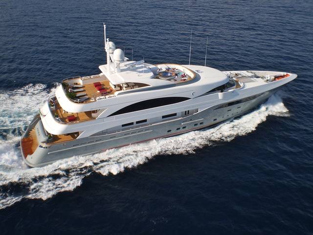 2011 COLUMBUS YACHTS