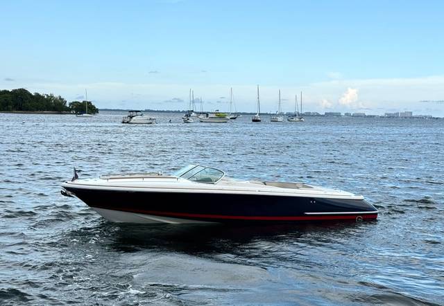 2004 CHRIS-CRAFT