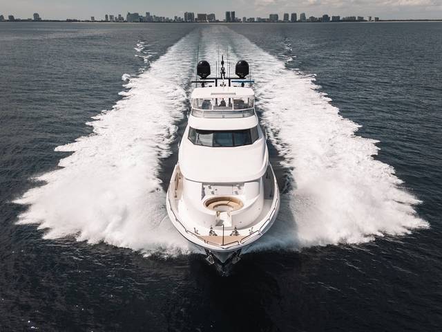 2002 WESTPORT Motor Yacht
