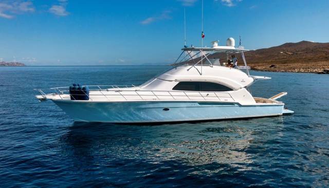 2008 BERTRAM 570
