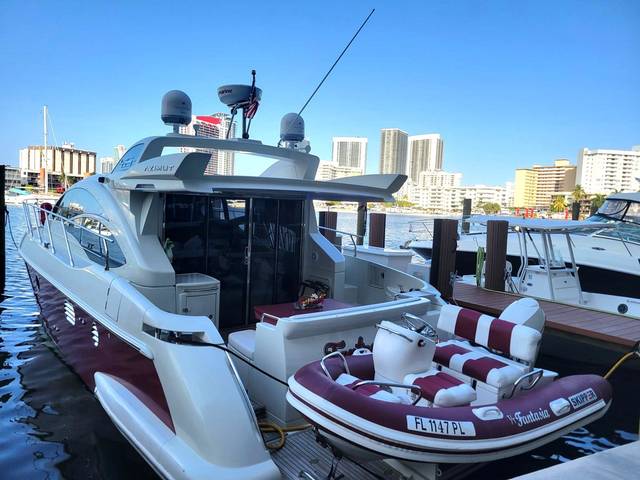 2008 AZIMUT YACHTS 43 S