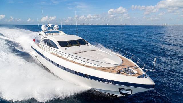 2005 OVERMARINE GROUP Mangusta 92