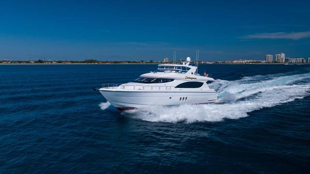 2005 HATTERAS 80