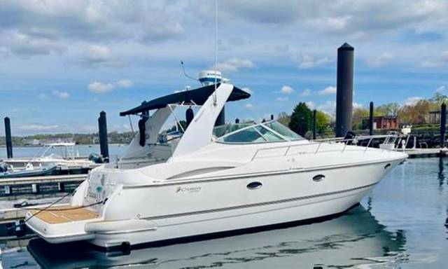 2000 CRUISERS YACHTS 3772 Express