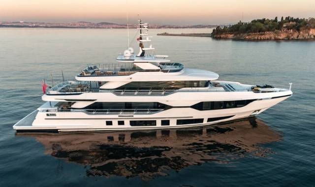 2020 MAJESTY 120