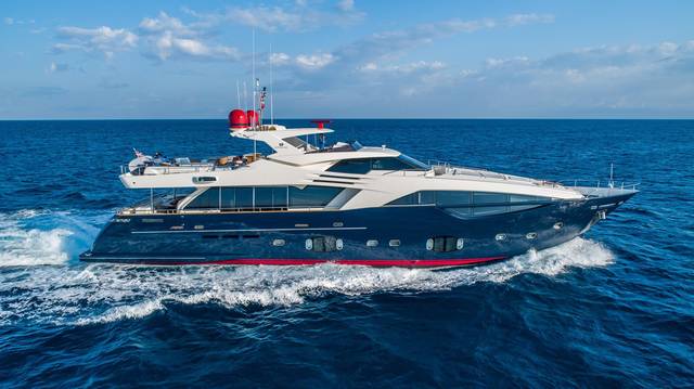 2012 FERRETTI CUSTOM LINE