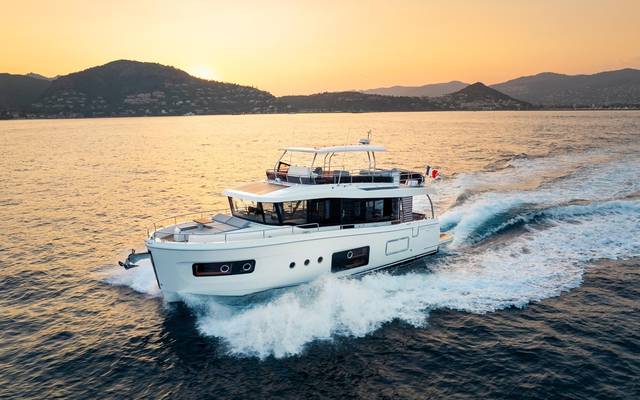 2025 BENETEAU ST 54