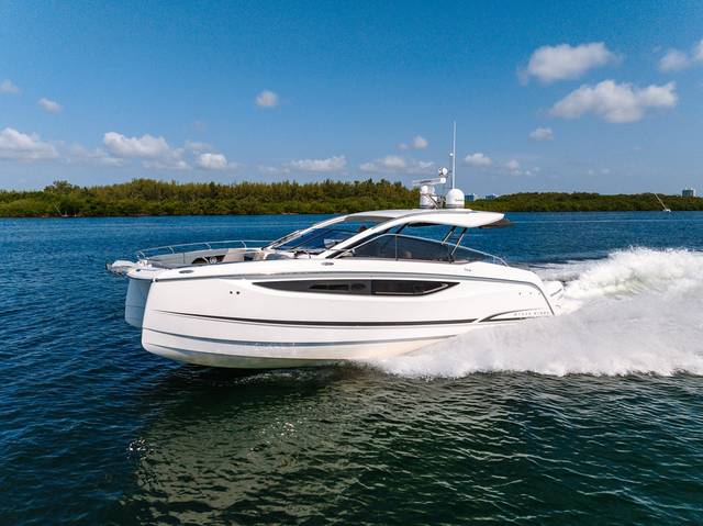 2025 FOUR WINNS TH36